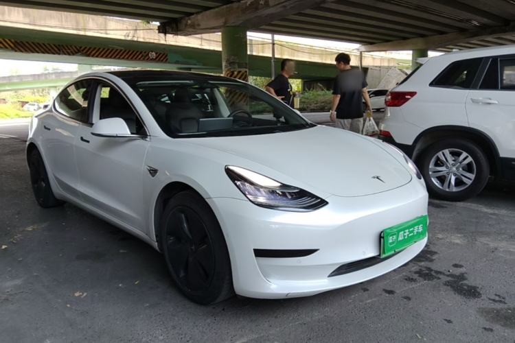 Used Tesla Model 3 2020 Standard Range Rear-Wheel Drive Upgraded Version Front Right 45 Deg