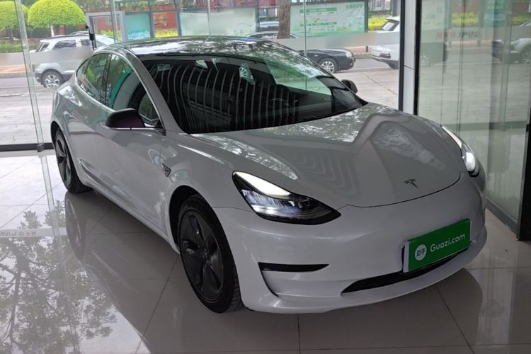 Used Tesla Model 3 2020 Revised Version Standard Range Rear-Wheel Drive – Upgraded Edition Front Right 45 Deg