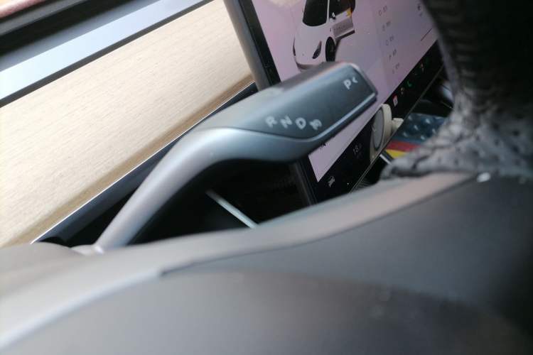 Used Tesla Model 3 2020 Standard Range Rear-Wheel Drive Upgraded Version Gear Lever