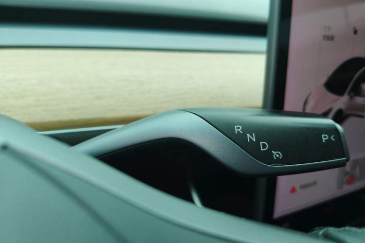 Used Tesla Model 3 2020 Revised Version Standard Range Rear-Wheel Drive – Upgraded Edition Gear Lever