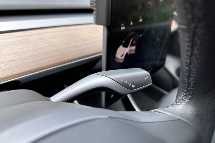 Used Tesla Model 3 2020 Revised Version Standard Range Rear-Wheel Drive – Upgraded Edition Gear Lever