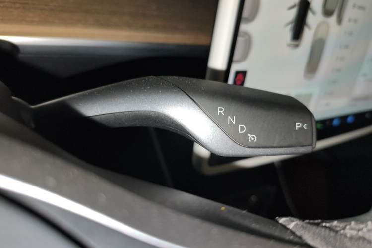 Used Tesla Model 3 2020 Revised Version Standard Range Rear-Wheel Drive – Upgraded Edition Gear Lever