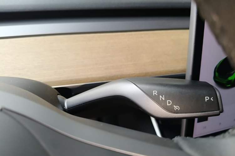 Used Tesla Model 3 2020 Revised Version Standard Range Rear-Wheel Drive – Upgraded Edition Gear Lever