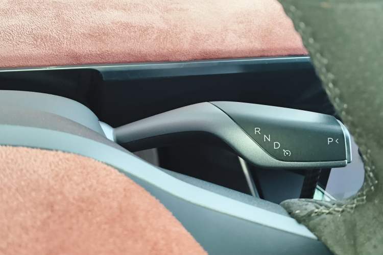 Used Tesla Model 3 2020 Revised Version Standard Range Rear-Wheel Drive – Upgraded Edition Gear Lever