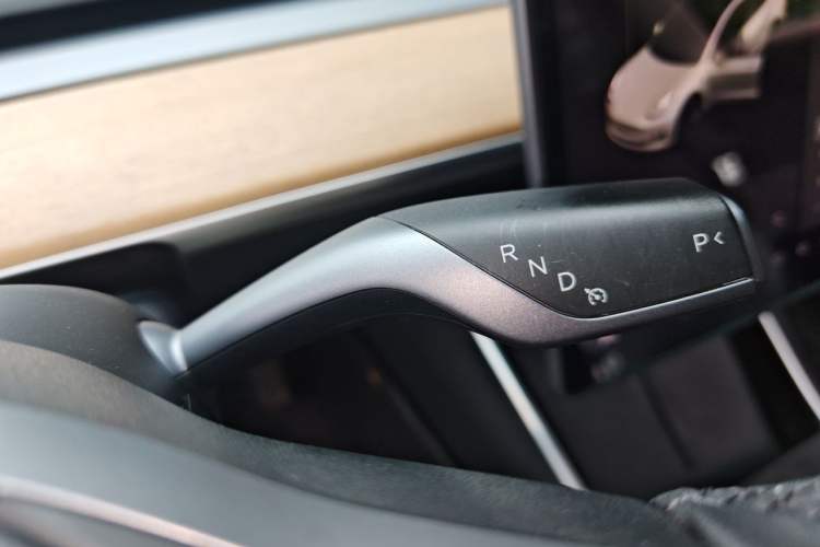 Used Tesla Model 3 2020 Revised Version Standard Range Rear-Wheel Drive – Upgraded Edition Gear Lever