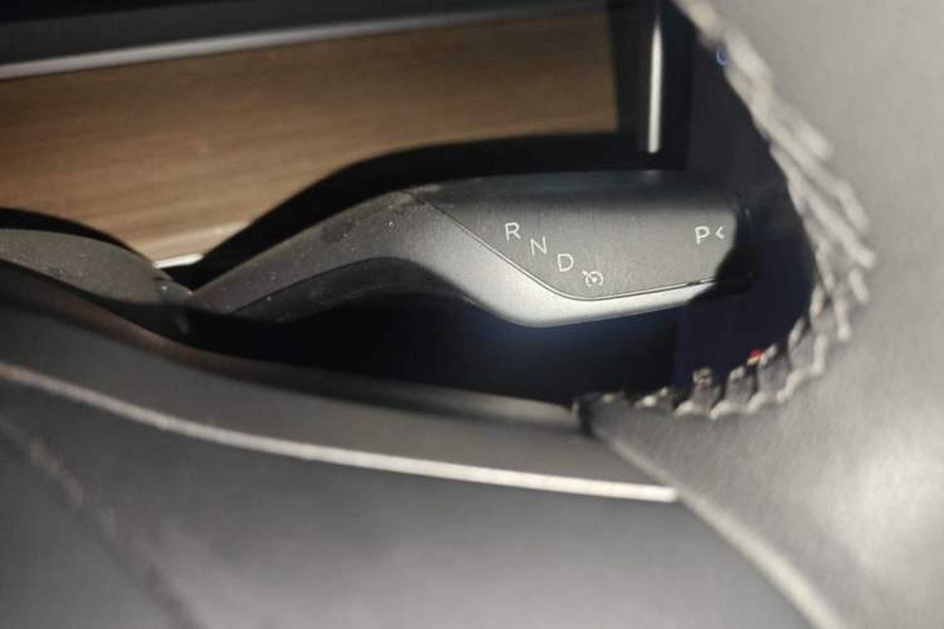 Used Tesla Model 3 2020 Revised Version Standard Range Rear-Wheel Drive – Upgraded Edition Gear Lever