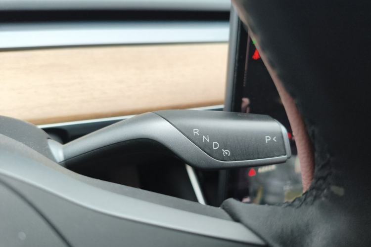 Used Tesla Model 3 2020 Revised Version Standard Range Rear-Wheel Drive – Upgraded Edition Gear Lever