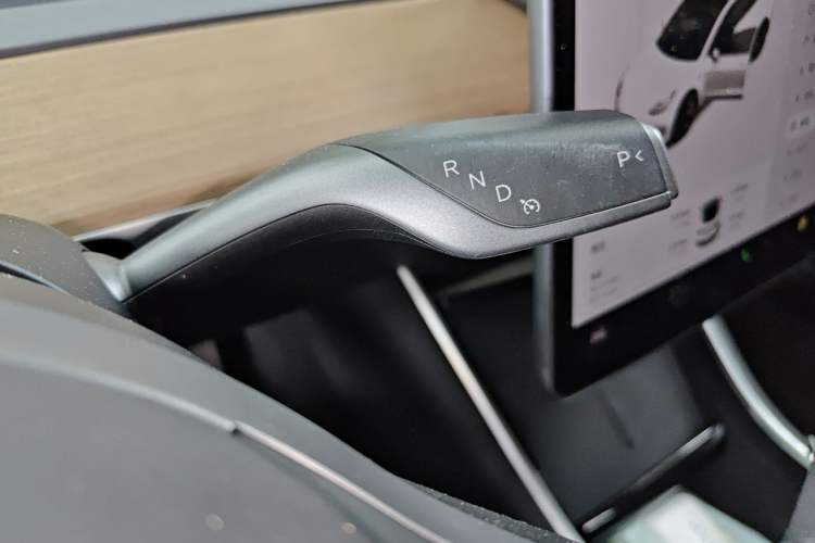 Used Tesla Model 3 2020 Revised Version Standard Range Rear-Wheel Drive – Upgraded Edition Gear Lever