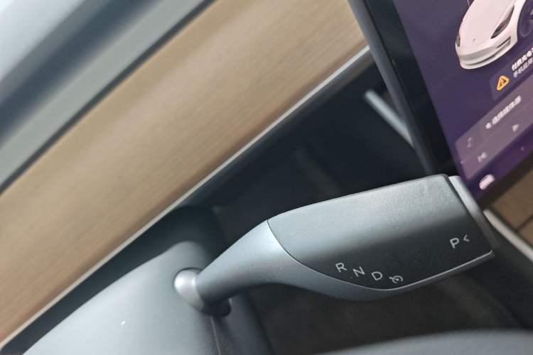 Used Tesla Model 3 2020 Revised Version Standard Range Rear-Wheel Drive – Upgraded Edition Gear Lever