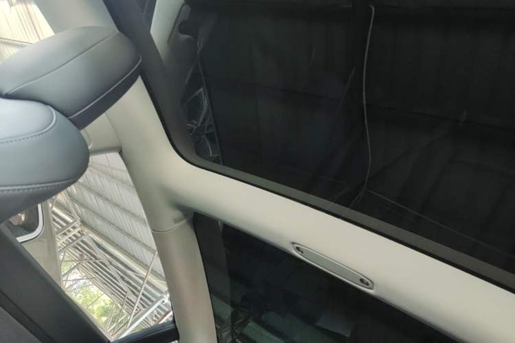 Used Tesla Model 3 2020 Revised Version Standard Range Rear-Wheel Drive – Upgraded Edition Headliner