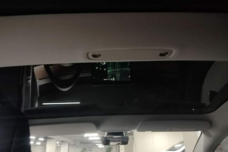 Used Tesla Model 3 2020 Revised Version Standard Range Rear-Wheel Drive – Upgraded Edition Headliner