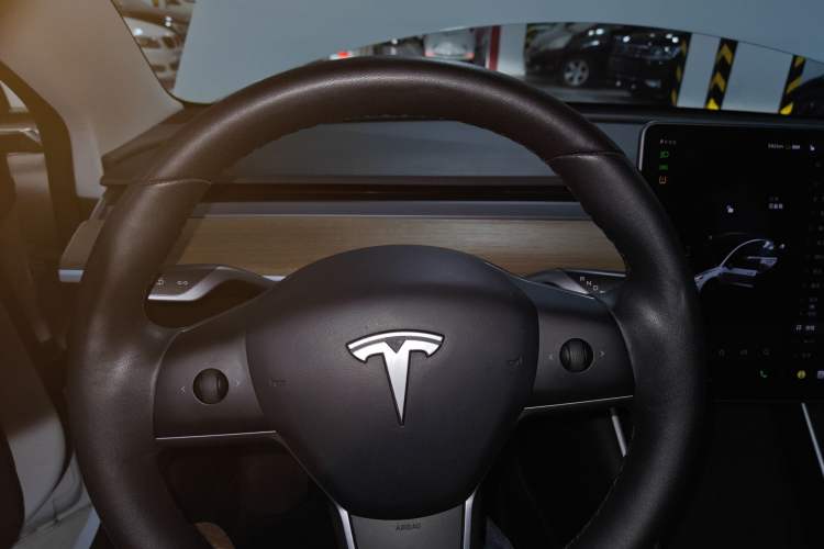 Used Tesla Model 3 2020 Long-Range Rear-Wheel-Drive Version Instrument Cluster
