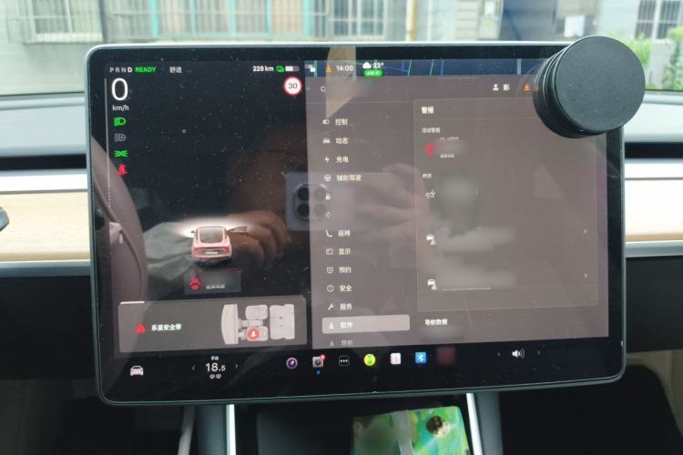 Used Tesla Model 3 2020 Revised Version Standard Range Rear-Wheel Drive – Upgraded Edition Instrument Cluster
