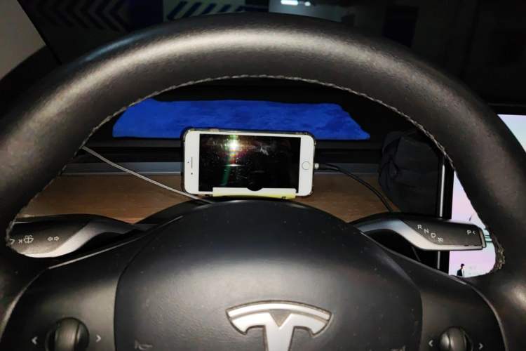 Used Tesla Model 3 2020 Revised Version Standard Range Rear-Wheel Drive – Upgraded Edition Instrument Cluster