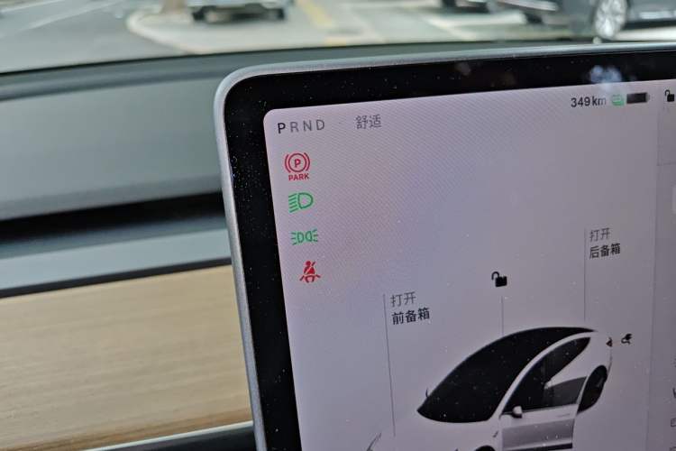 Used Tesla Model 3 2020 Revised Version Standard Range Rear-Wheel Drive – Upgraded Edition Instrument Cluster