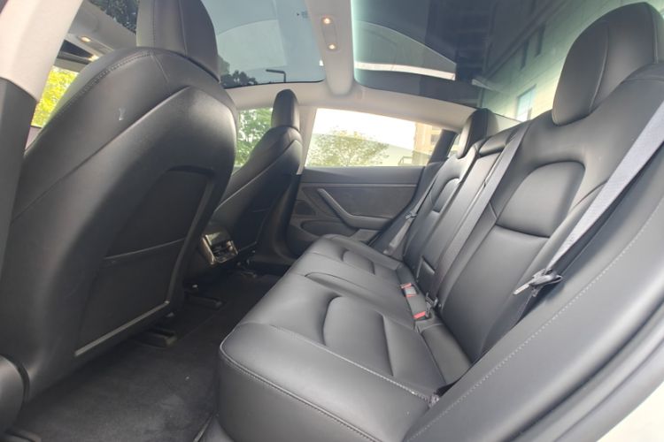 Used Tesla Model 3 2020 Refreshed Version Long-Range Rear-Wheel Drive Interior 1