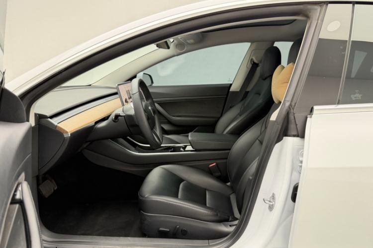 Used Tesla Model 3 2020 Standard Range Rear-Wheel Drive Upgraded Version Interior 1