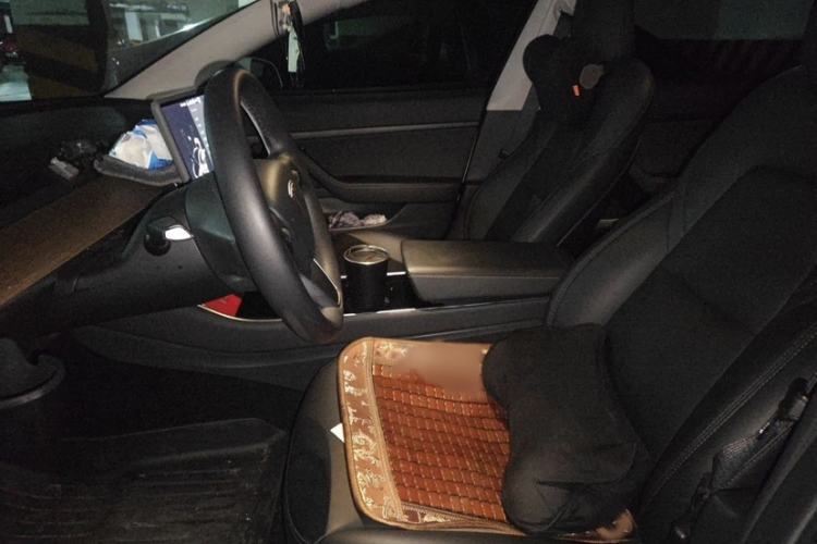 Used Tesla Model 3 2020 Revised Version Standard Range Rear-Wheel Drive – Upgraded Edition Interior 2