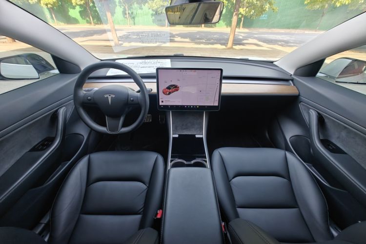 Used Tesla Model 3 2020 Refreshed Version Long-Range Rear-Wheel Drive Interior 2