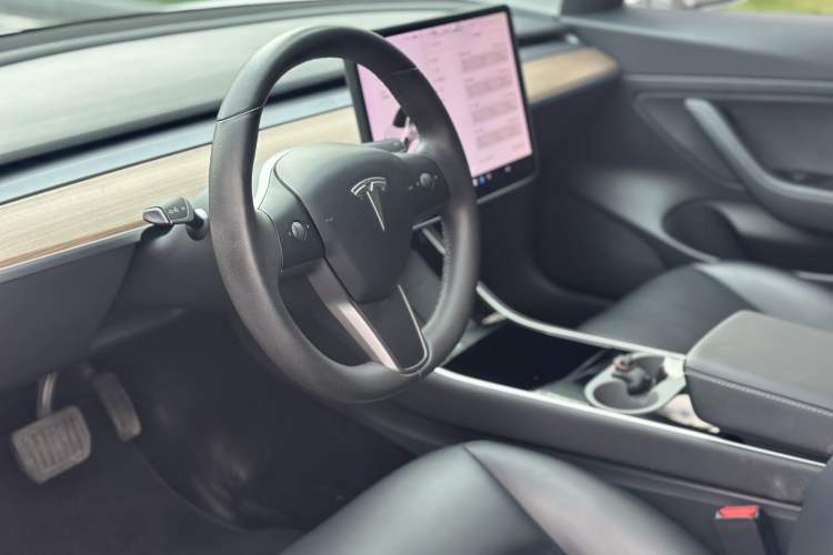 Used Tesla Model 3 2020 Refreshed Version Long-Range Rear-Wheel Drive Interior 2
