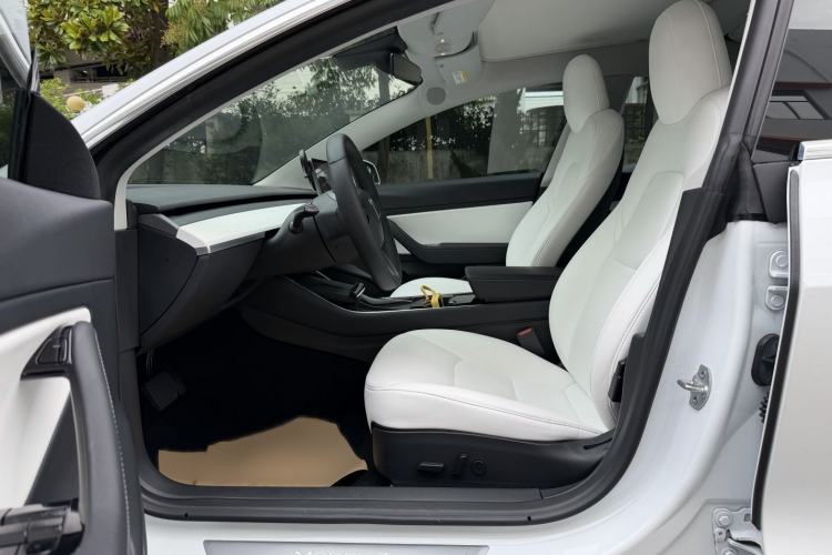Used Tesla Model 3 2020 Refreshed Version Long-Range Rear-Wheel Drive Interior 2