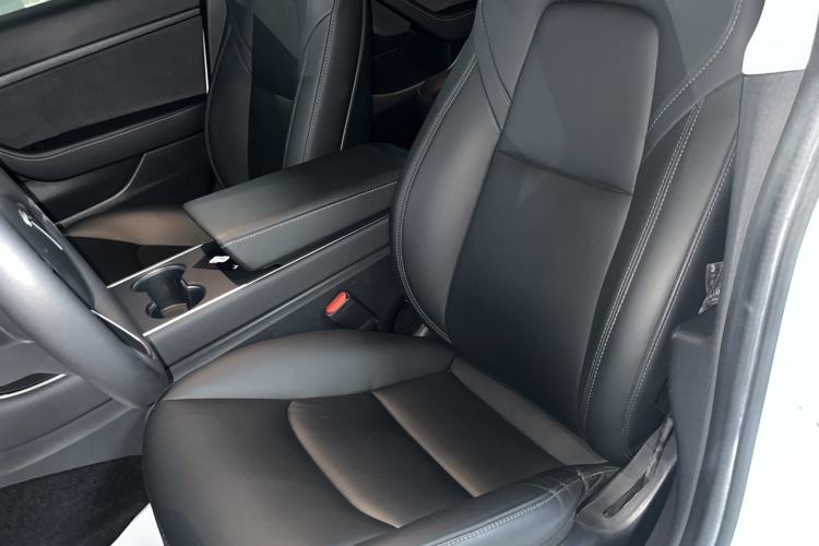Used Tesla Model 3 2020 Revised Version Standard Range Rear-Wheel Drive – Upgraded Edition Interior 2