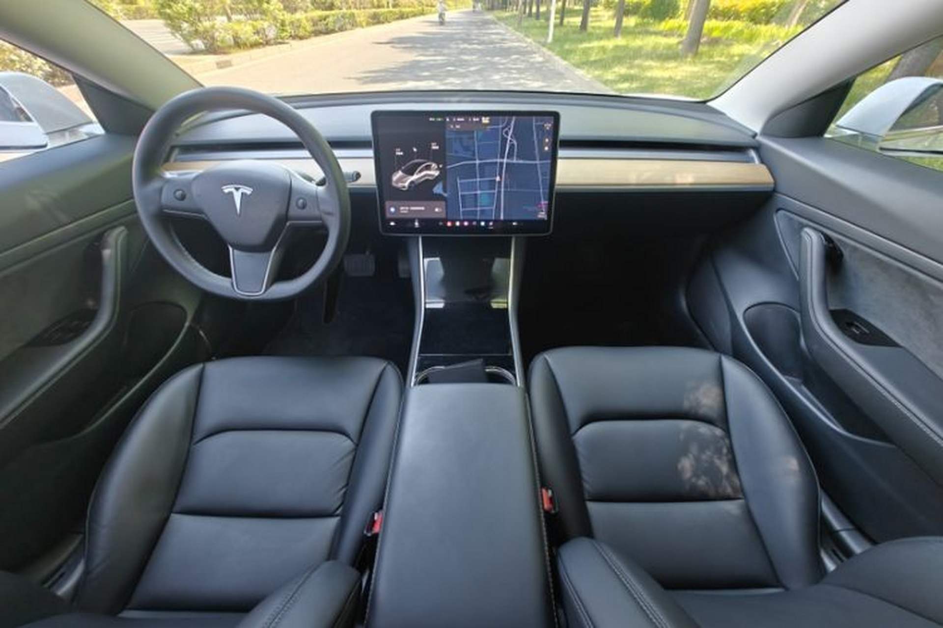 Used Tesla Model 3 2020 Refreshed Version Long-Range Rear-Wheel Drive Interior 3
