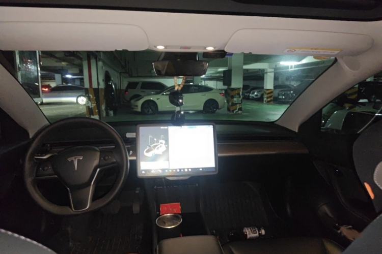 Used Tesla Model 3 2020 Revised Version Standard Range Rear-Wheel Drive – Upgraded Edition Interior 3