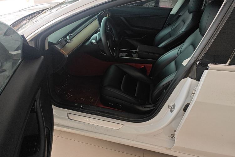 Used Tesla Model 3 2020 Revised Version Standard Range Rear-Wheel Drive – Upgraded Edition Interior 3