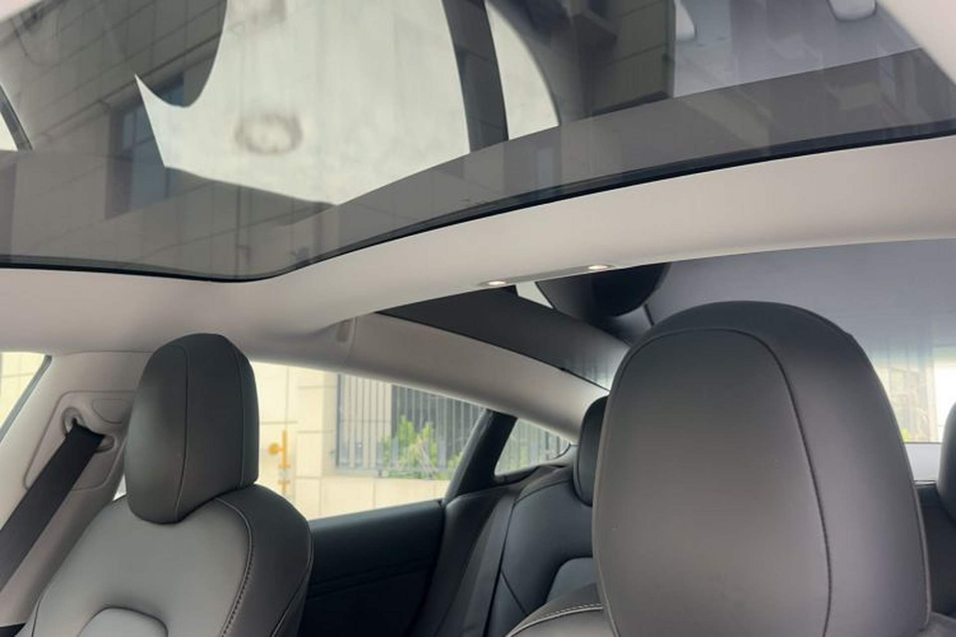 Used Tesla Model 3 2020 Refreshed Version Long-Range Rear-Wheel Drive Interior 4