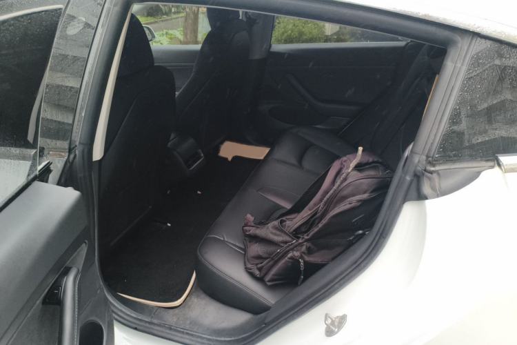 Used Tesla Model 3 2020 Revised Version Standard Range Rear-Wheel Drive – Upgraded Edition Interior 4