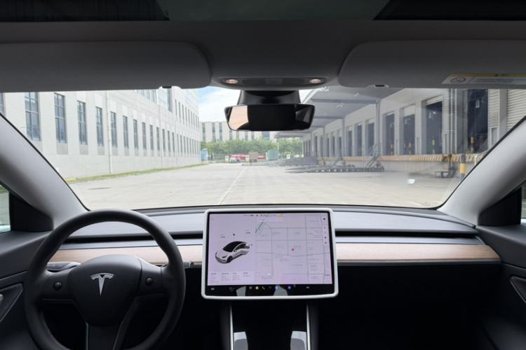 Used Tesla Model 3 2020 Revised Version Standard Range Rear-Wheel Drive – Upgraded Edition Interior 6