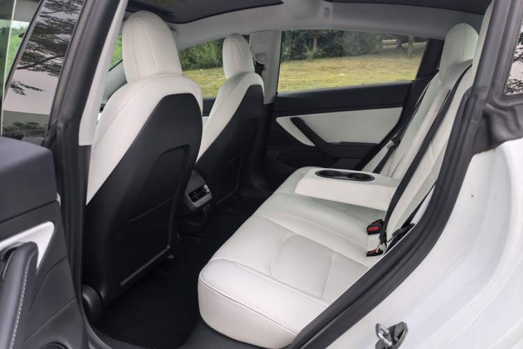 Used Tesla Model 3 2020 Standard Range Rear-Wheel Drive Upgraded Version Interior 6