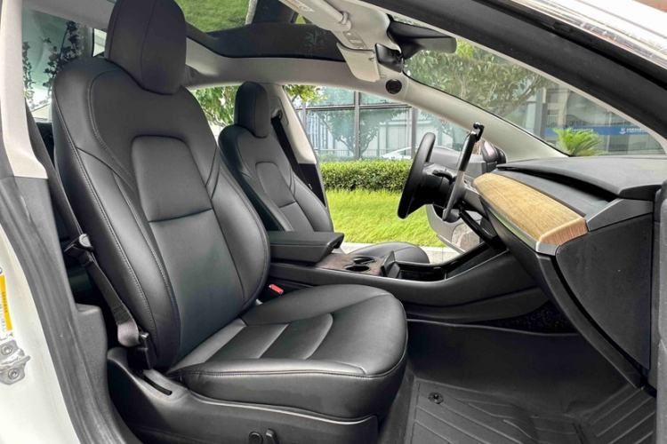 Used Tesla Model 3 2020 Standard Range Rear-Wheel Drive Upgraded Version Interior 7
