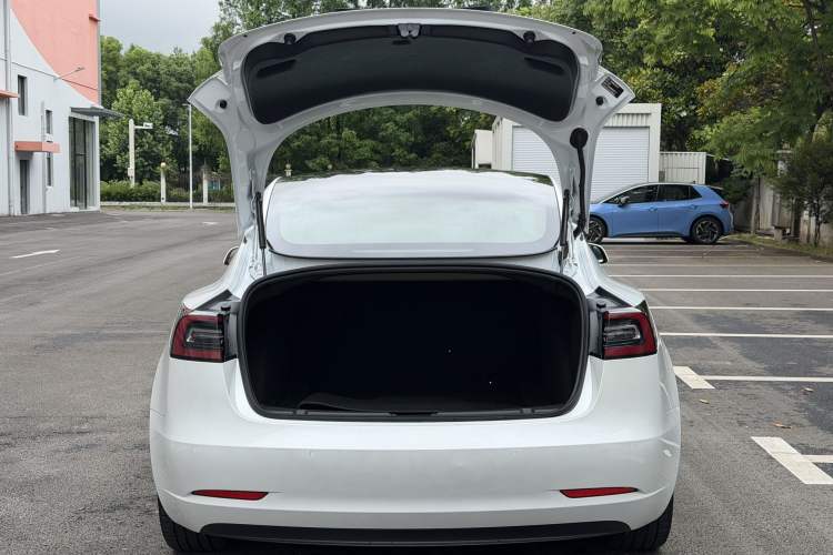 Used Tesla Model 3 2020 Refreshed Version Long-Range Rear-Wheel Drive Interior 8