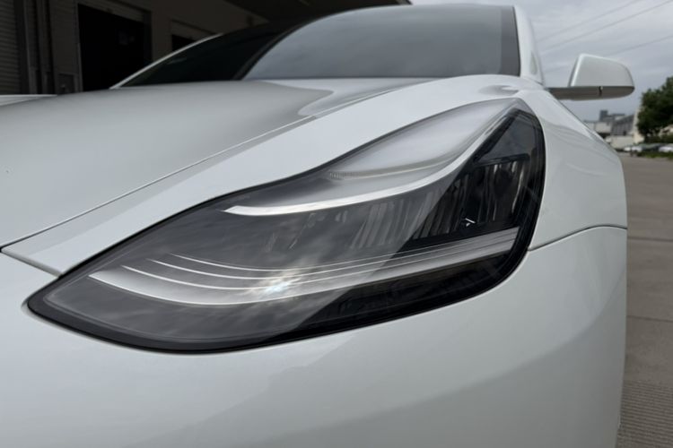 Used Tesla Model 3 2020 Revised Version Standard Range Rear-Wheel Drive – Upgraded Edition Left Front Headlight
