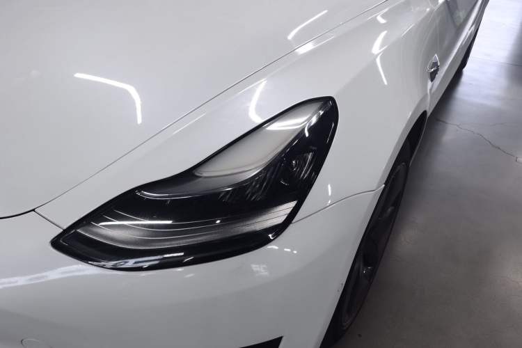 Used Tesla Model 3 2020 Revised Version Standard Range Rear-Wheel Drive – Upgraded Edition Left Front Headlight