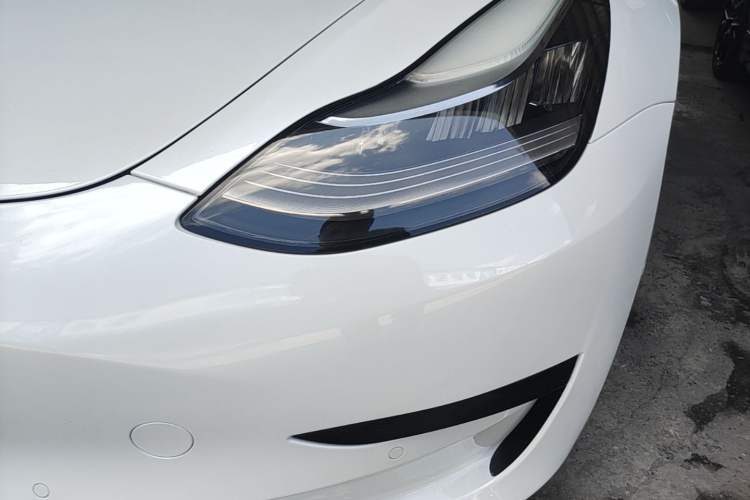 Used Tesla Model 3 2020 Revised Version Standard Range Rear-Wheel Drive – Upgraded Edition Left Front Headlight