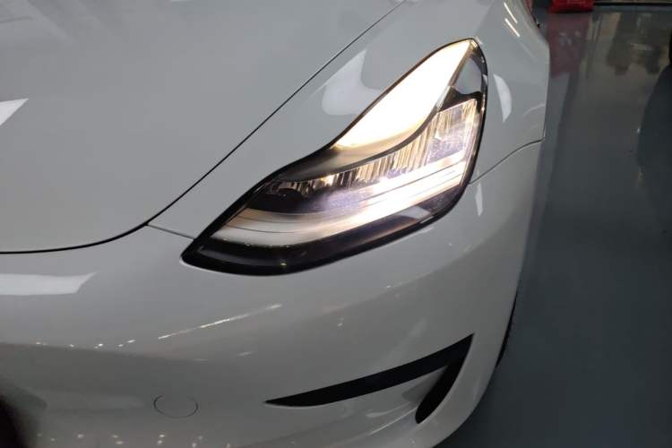 Used Tesla Model 3 2020 Standard Range Rear-Wheel Drive Upgraded Version Left Front Headlight
