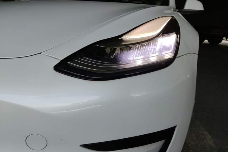 Used Tesla Model 3 2020 Standard Range Rear-Wheel Drive Upgraded Version Left Front Headlight