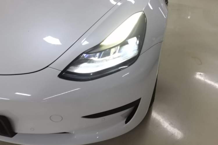 Used Tesla Model 3 2020 Revised Version Standard Range Rear-Wheel Drive – Upgraded Edition Left Front Headlight