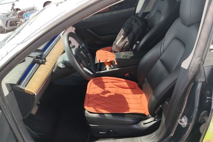Used Tesla Model 3 2020 Long-Range Rear-Wheel-Drive Version Left Front Seat