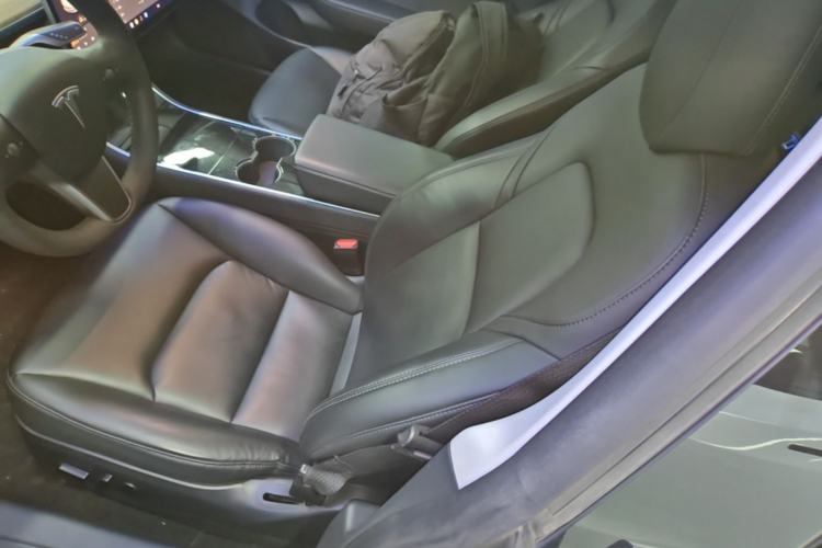 Used Tesla Model 3 2020 Revised Version Standard Range Rear-Wheel Drive – Upgraded Edition Left Front Seat