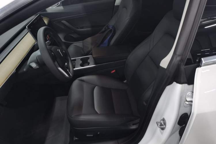 Used Tesla Model 3 2020 Revised Version Standard Range Rear-Wheel Drive – Upgraded Edition Left Front Seat