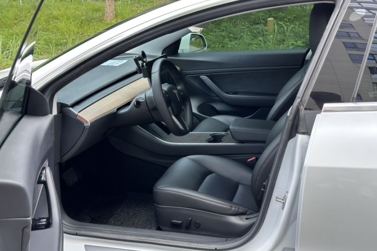 Used Tesla Model 3 2020 Revised Version Standard Range Rear-Wheel Drive – Upgraded Edition Left Front Seat