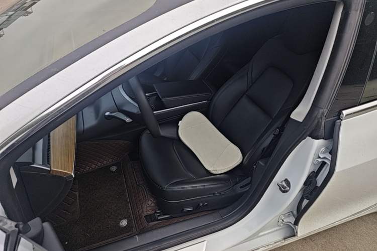 Used Tesla Model 3 2020 Refreshed Version Long-Range Rear-Wheel Drive Left Front Seat