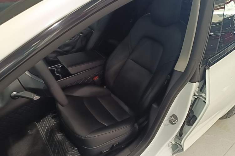 Used Tesla Model 3 2020 Refreshed Version Long-Range Rear-Wheel Drive Left Front Seat