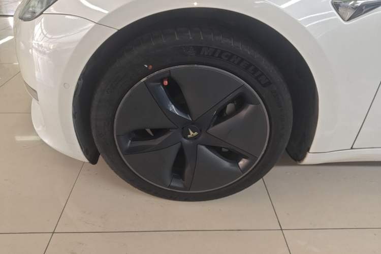 Used Tesla Model 3 2020 Refreshed Version Long-Range Rear-Wheel Drive Left Front Wheel Hub