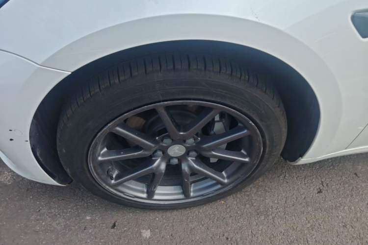 Used Tesla Model 3 2020 Standard Range Rear-Wheel Drive Upgraded Version Left Front Wheel Hub