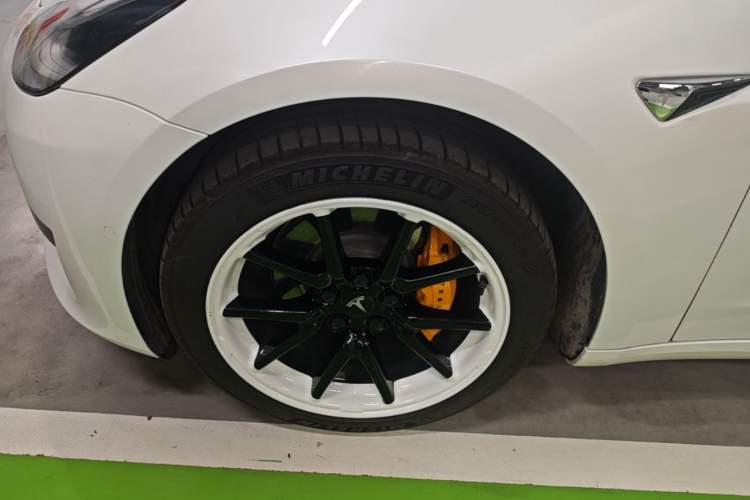 Used Tesla Model 3 2020 Standard Range Rear-Wheel Drive Upgraded Version Left Front Wheel Hub